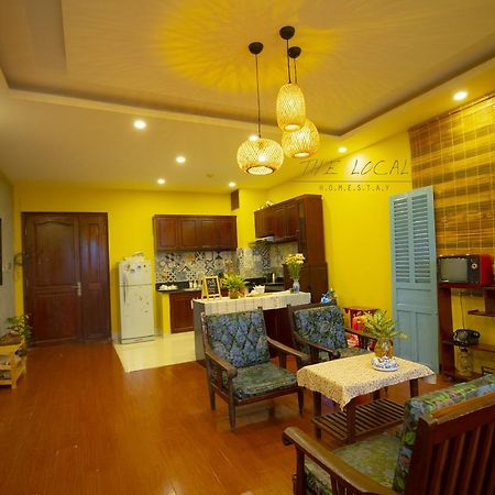 The Local Homestay Thành Pho Ho Chí Minh Esterno foto