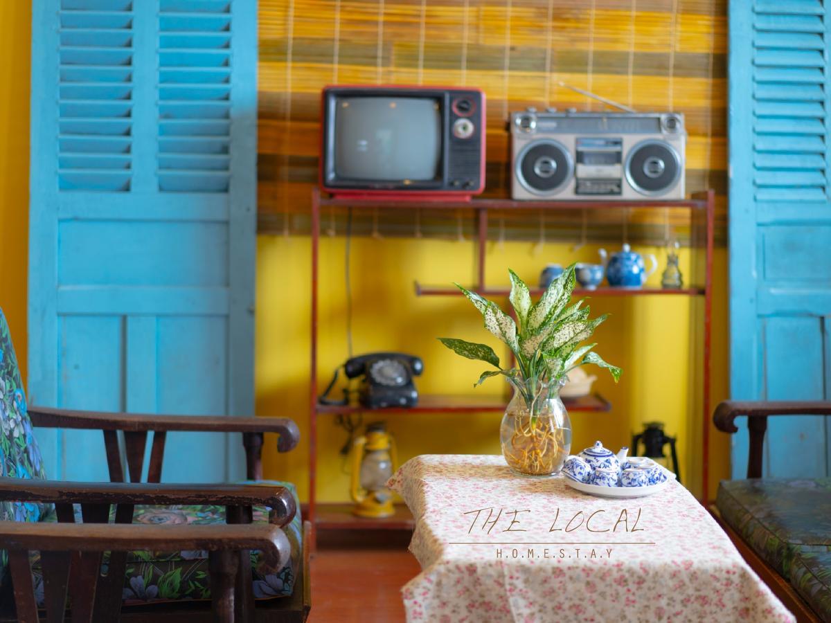 The Local Homestay Thành Pho Ho Chí Minh Esterno foto