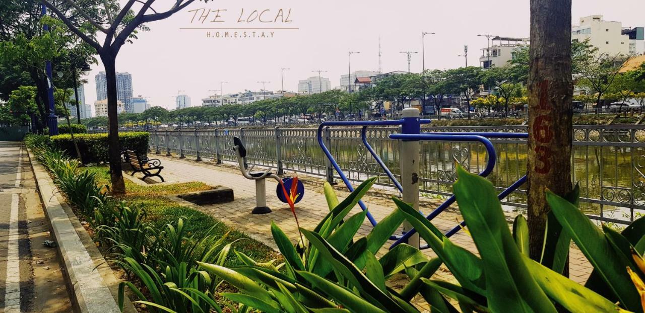The Local Homestay Thành Pho Ho Chí Minh Esterno foto